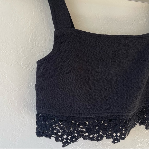 NWOT Kendall + Kylie Black Lace Crop Top - Picture 5 of 7